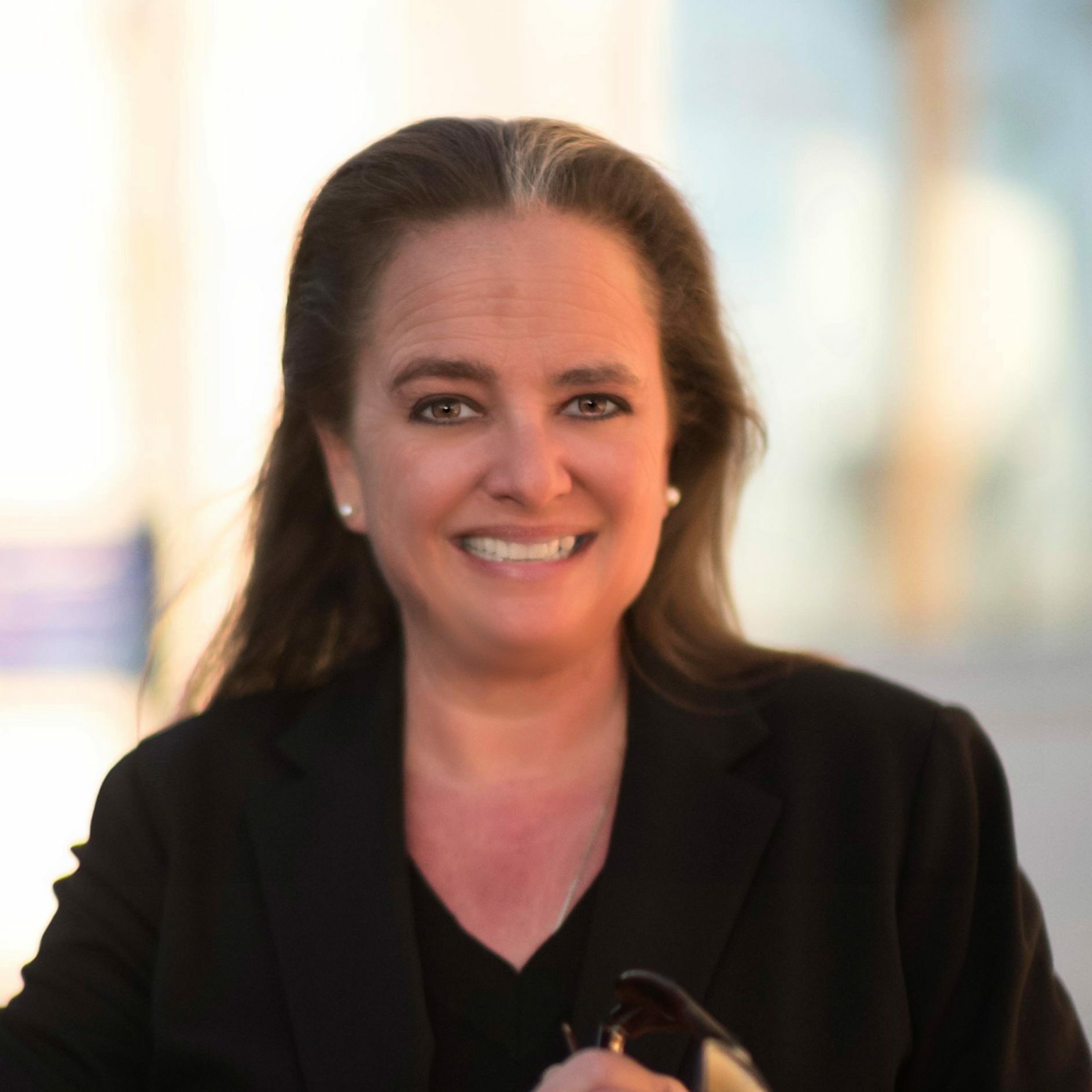 Mohr, Marla Headshot 2